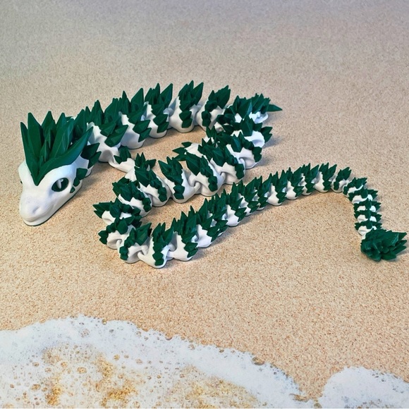 3D Printed Articulated Dragon Green/White 21" - Picture 7 of 12